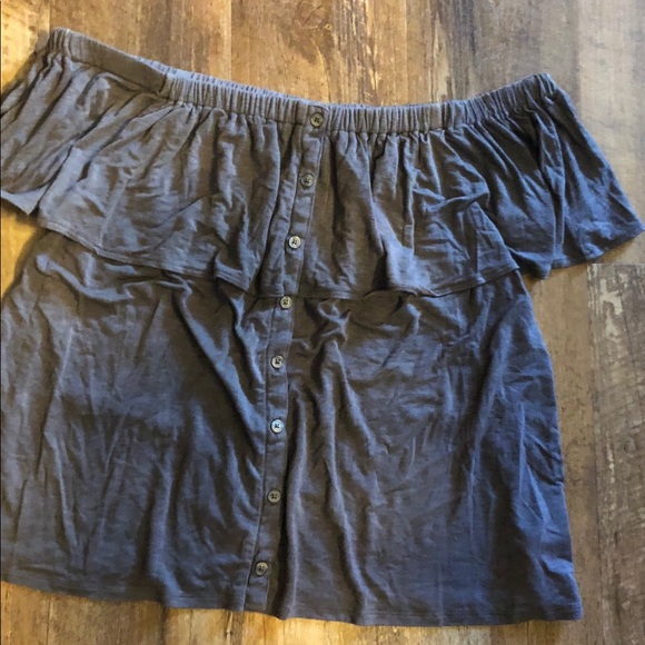 Off the shoulder shirt - Picture 2 of 2